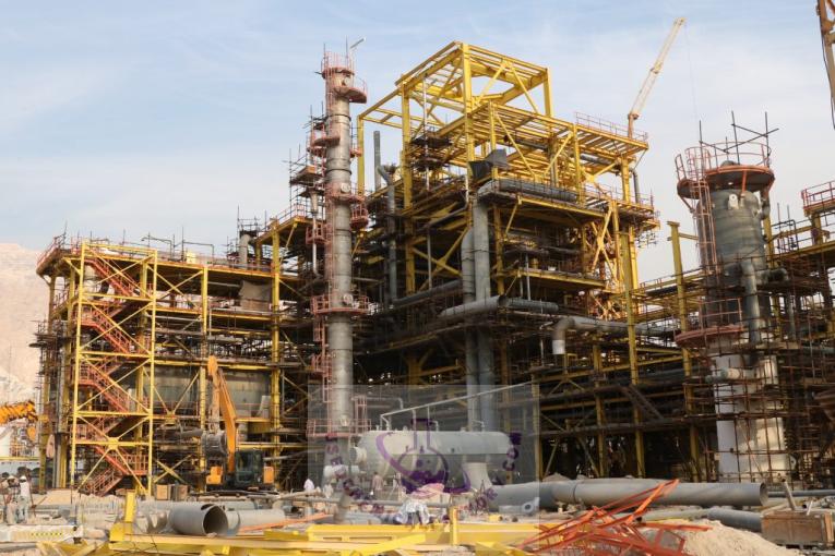 Construction of an ammonia production unit with a capacity of 360 tons per day
